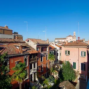https://ca-zia-maria.hotelinveneto.com