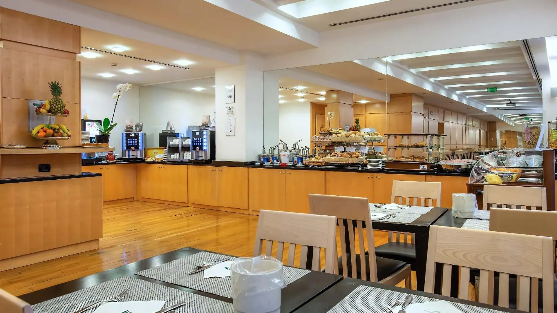 Hotel Genova Rome