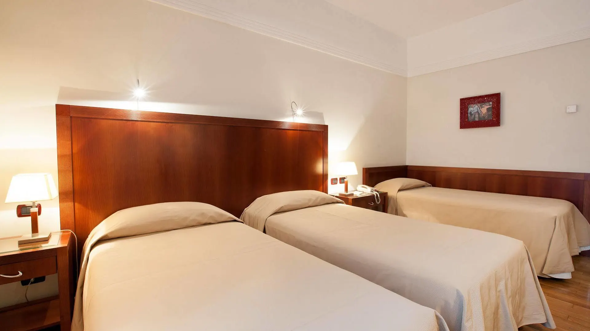 Hotel Genova Rome 4*,