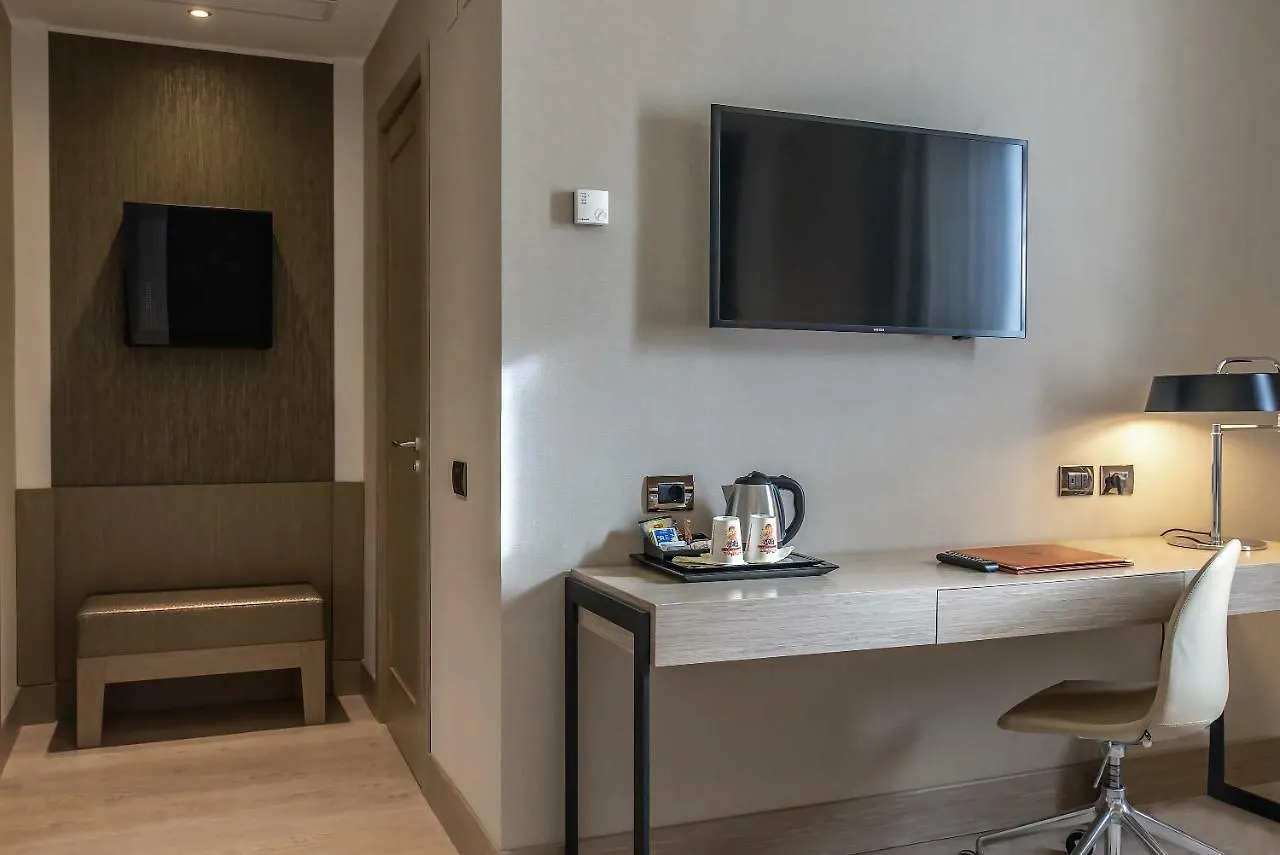 Hotel Genova Rome